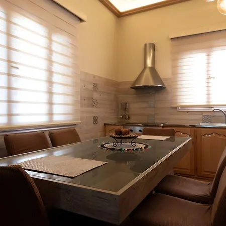Apartamento Dimitras *