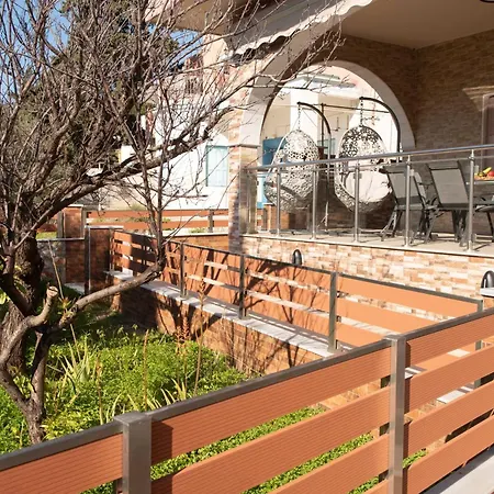 Dimitras Apartamento