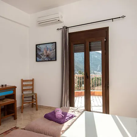 Dimitras Daire Panormos (Kalymnos)