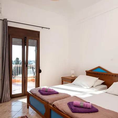 Apartment Dimitras *